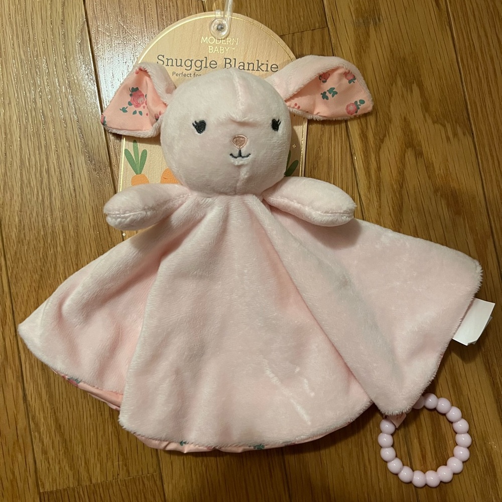 Modern Baby Snuggle Blankie with teether